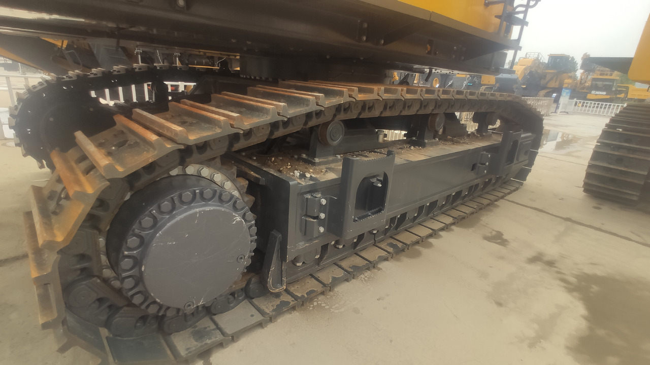 XCMG Official Used Heavy Duty Crawler Excavators XE1050 100Ton Mine Excavator For Sale - Escavadora de rastos: foto 4 XCMG Official Used Heavy Duty Crawler Excavators XE1050 100Ton Mine Excavator For Sale - Escavadora de rastos: foto 4