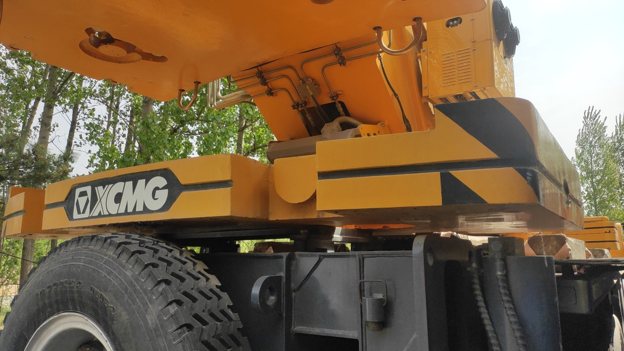 XCMG Official Used Mobile Crane QY80K5C 80 Ton Pickup Truck Crane - Grua móvel: foto 5 XCMG Official Used Mobile Crane QY80K5C 80 Ton Pickup Truck Crane - Grua móvel: foto 5