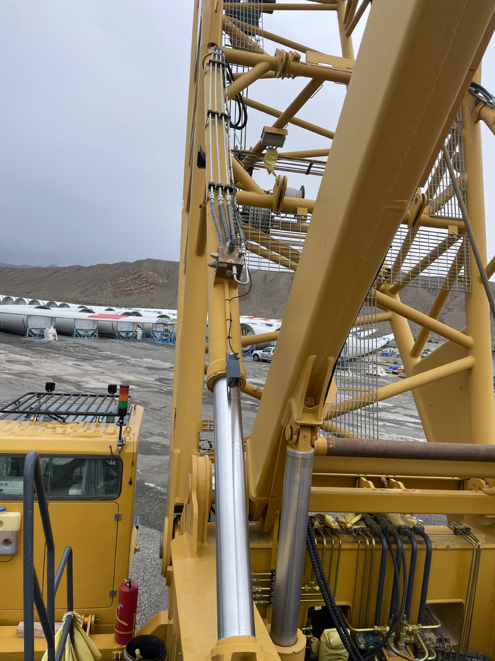 XCMG Official Used Telescopic Crawler Crane XGC11000A 1000 Ton Heavy Duty Lattice Boom Crawler Crane Sale - Guindaste sobre esteiras: foto 4 XCMG Official Used Telescopic Crawler Crane XGC11000A 1000 Ton Heavy Duty Lattice Boom Crawler Crane Sale - Guindaste sobre esteiras: foto 4