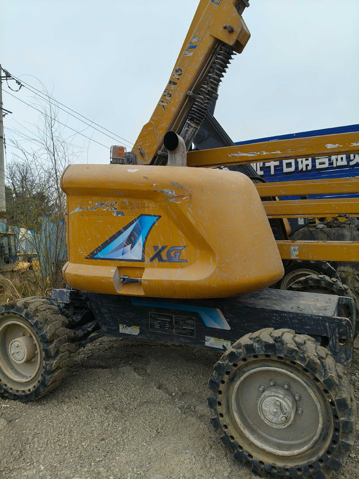 XCMG Official Used Towable 16m Boom Lift XGA16 Small Cherry Picker Price - Plataforma articulada: foto 3 XCMG Official Used Towable 16m Boom Lift XGA16 Small Cherry Picker Price - Plataforma articulada: foto 3