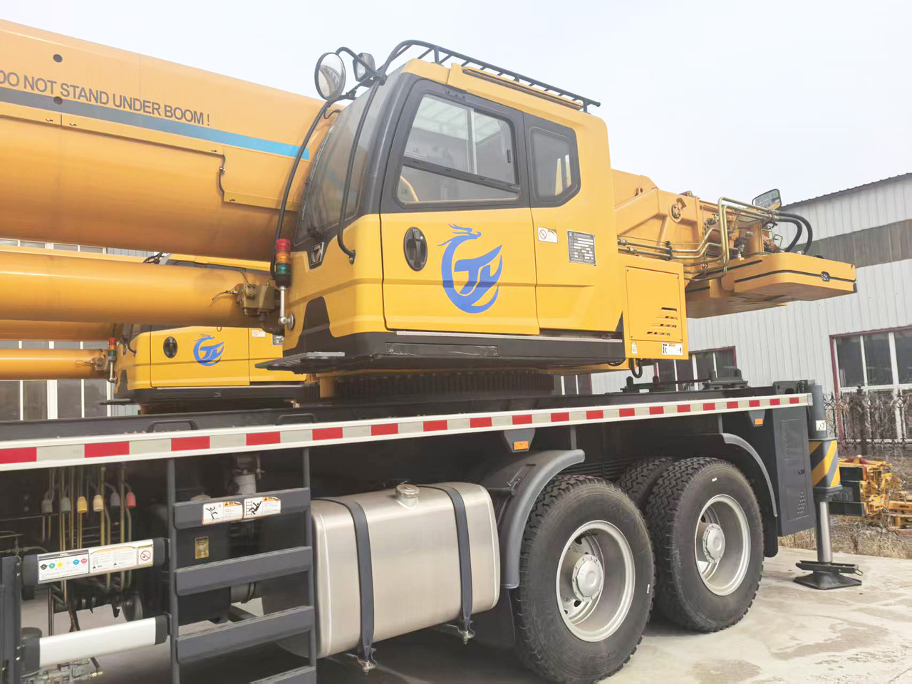 XCMG Official Used Truck-mounted Cranes QY80K5C 80Ton Mobile Cranes Price List - Grua móvel: foto 4 XCMG Official Used Truck-mounted Cranes QY80K5C 80Ton Mobile Cranes Price List - Grua móvel: foto 4