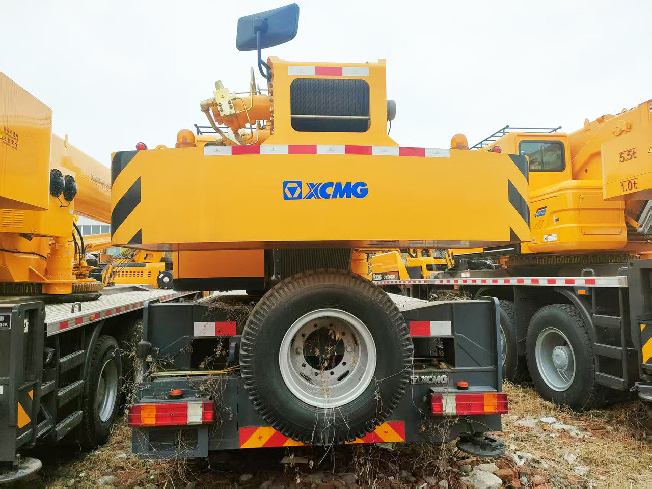 XCMG Official XCT30_M Used Hydraulic Arm Crane For Trucks With High Quality - Grua móvel: foto 5 XCMG Official XCT30_M Used Hydraulic Arm Crane For Trucks With High Quality - Grua móvel: foto 5