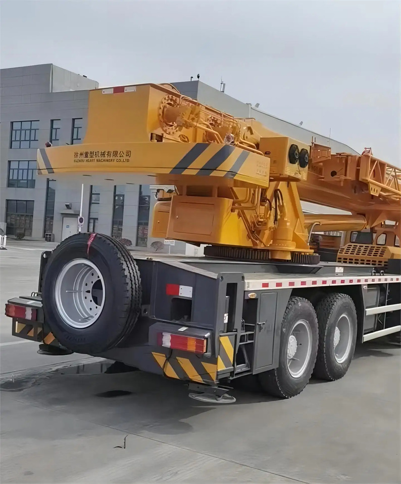 XCMG Official used mobile crane QY50KA crane 50tons - Grua móvel: foto 4 XCMG Official used mobile crane QY50KA crane 50tons - Grua móvel: foto 4