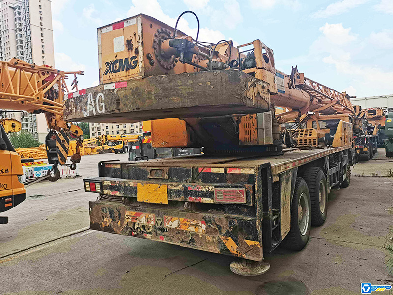 XCMG QY25K-II 25ton 2014 used second hand pickup crane for sale - Grua móvel: foto 3 XCMG QY25K-II 25ton 2014 used second hand pickup crane for sale - Grua móvel: foto 3