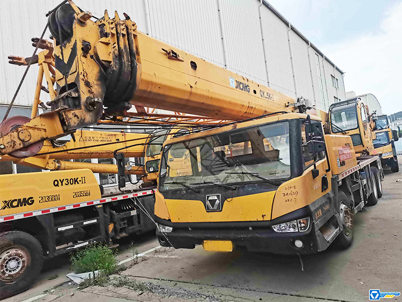 XCMG QY25K-II 25ton 2014 used second hand pickup crane for sale - Grua móvel: foto 5 XCMG QY25K-II 25ton 2014 used second hand pickup crane for sale - Grua móvel: foto 5