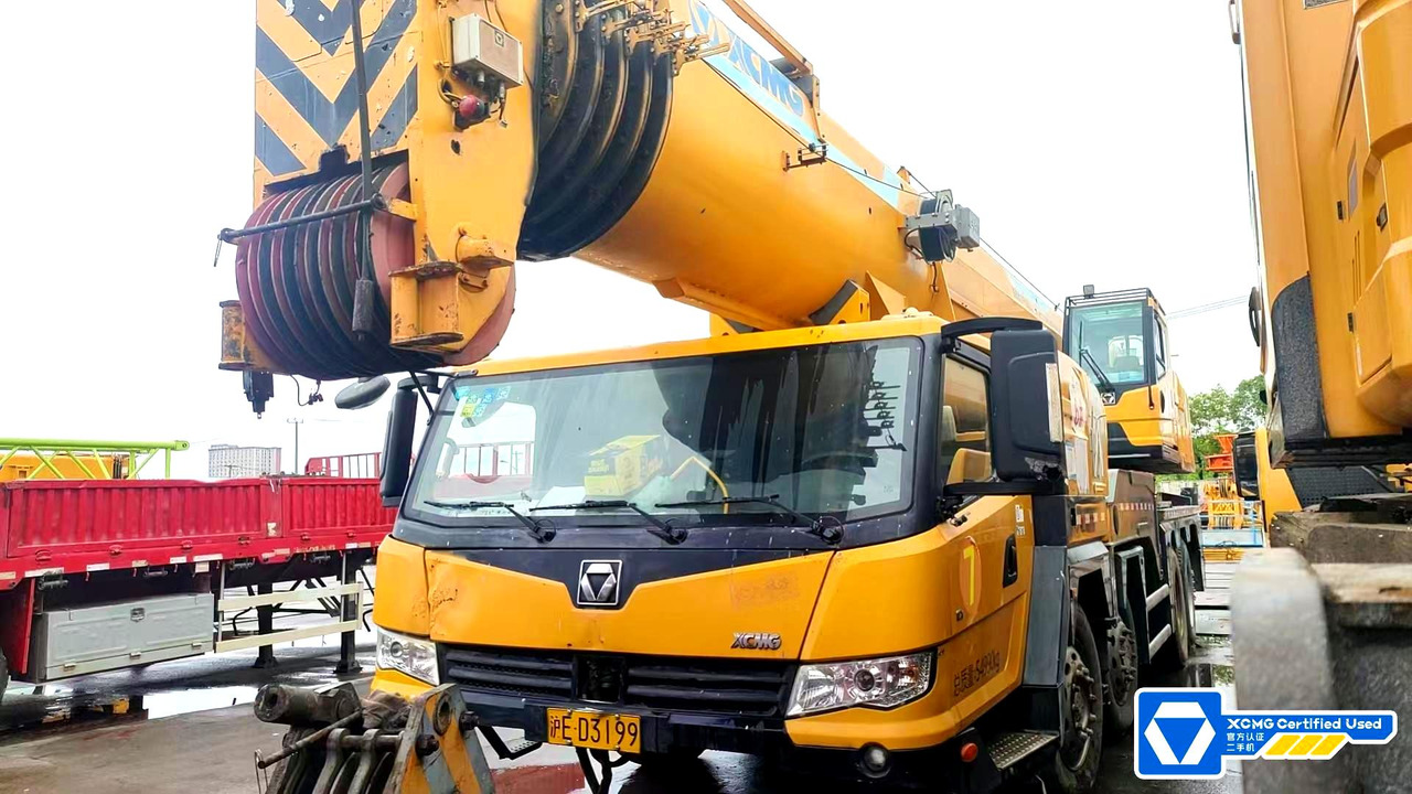 XCMG XCT130 130ton diesel second hand crane truck - Grua móvel: foto 3 XCMG XCT130 130ton diesel second hand crane truck - Grua móvel: foto 3