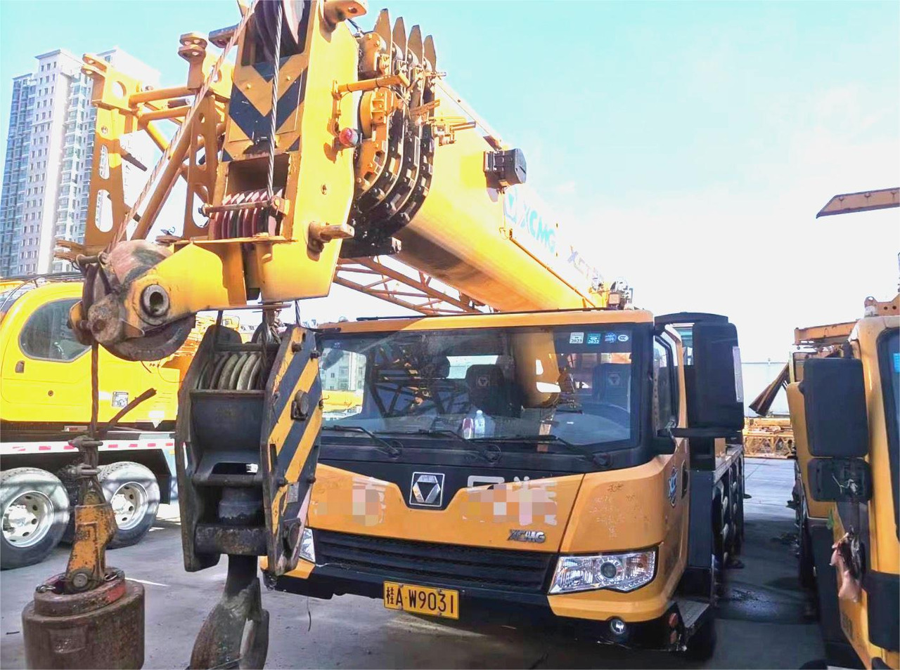 XCMG XCT35 Used 35 Ton Mobile Crane Used Crane Truck for Sale - Grua móvel: foto 2 XCMG XCT35 Used 35 Ton Mobile Crane Used Crane Truck for Sale - Grua móvel: foto 2
