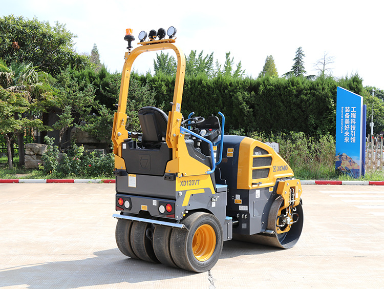 XCMG XD120VT diesel 2ton Light Mini Road Roller Machine - Compactador de asfalto: foto 4 XCMG XD120VT diesel 2ton Light Mini Road Roller Machine - Compactador de asfalto: foto 4