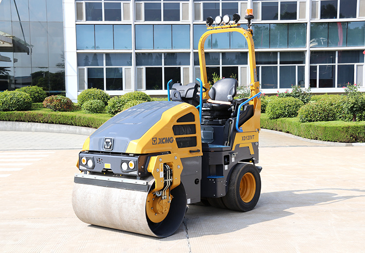 XCMG XD120VT diesel 2ton Light Mini Road Roller Machine - Compactador de asfalto: foto 3 XCMG XD120VT diesel 2ton Light Mini Road Roller Machine - Compactador de asfalto: foto 3