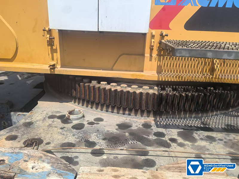 XCMG XGC500 500ton used hydraulic lift machine price - Guindaste sobre esteiras: foto 2 XCMG XGC500 500ton used hydraulic lift machine price - Guindaste sobre esteiras: foto 2