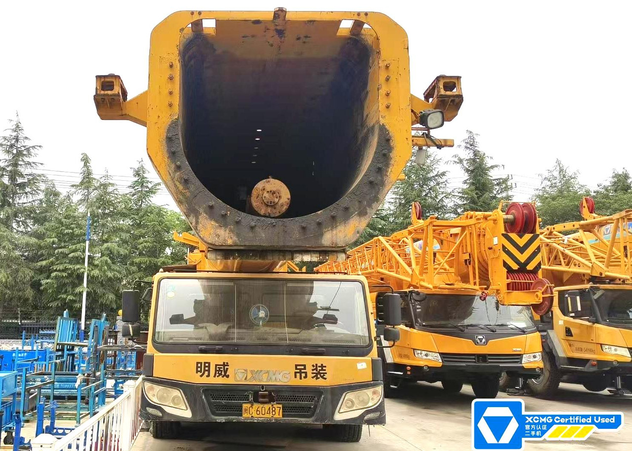 XCMG second hand large ton all terrain crane 650 ton QAY650 - Grua todo o terreno: foto 5 XCMG second hand large ton all terrain crane 650 ton QAY650 - Grua todo o terreno: foto 5