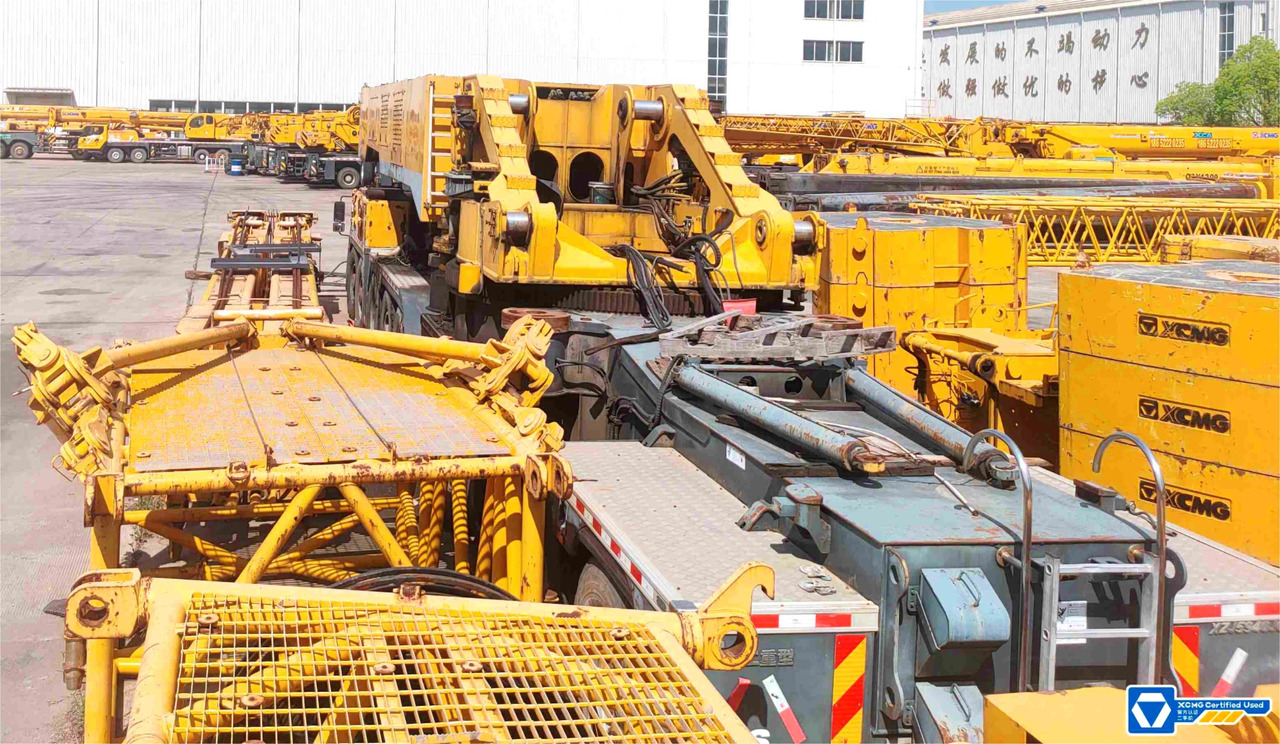 XCMG used 800ton all terrain crane heavy lifting machine price - Grua todo o terreno: foto 5 XCMG used 800ton all terrain crane heavy lifting machine price - Grua todo o terreno: foto 5