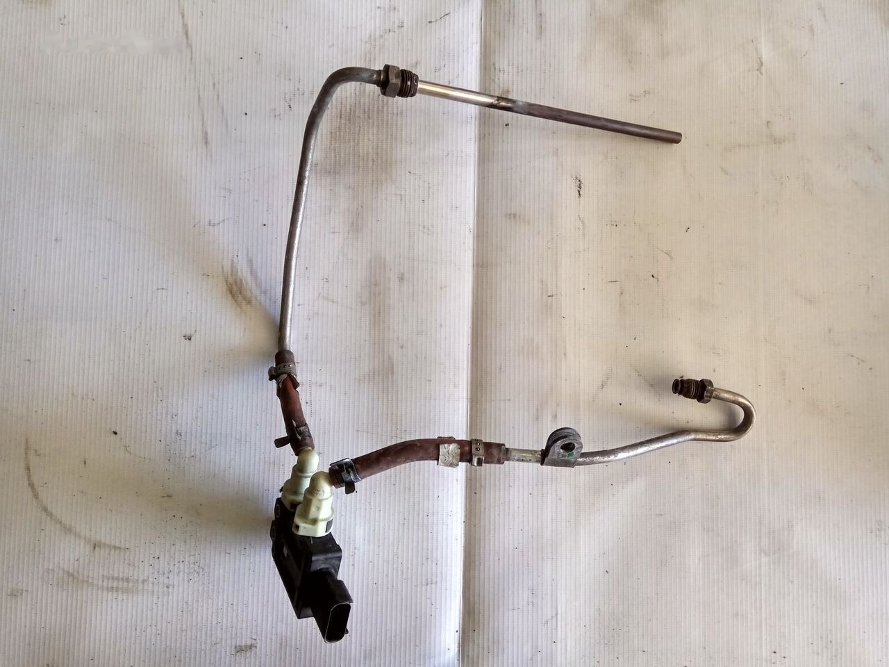 4307786 DAF XF 106 truck - Sensor por Camião: foto 2 4307786 DAF XF 106 truck - Sensor por Camião: foto 2