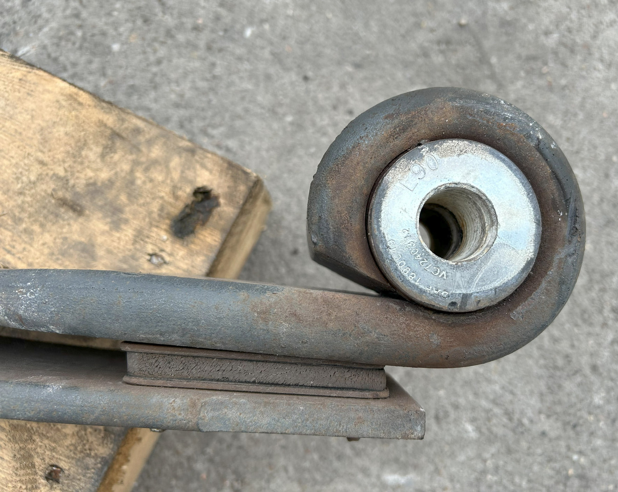 DAF 2-LEAF SPRING DAF XF 106 LIFT - Suspensão de molas/ Suspensão de lâminas: foto 5 DAF 2-LEAF SPRING DAF XF 106 LIFT - Suspensão de molas/ Suspensão de lâminas: foto 5