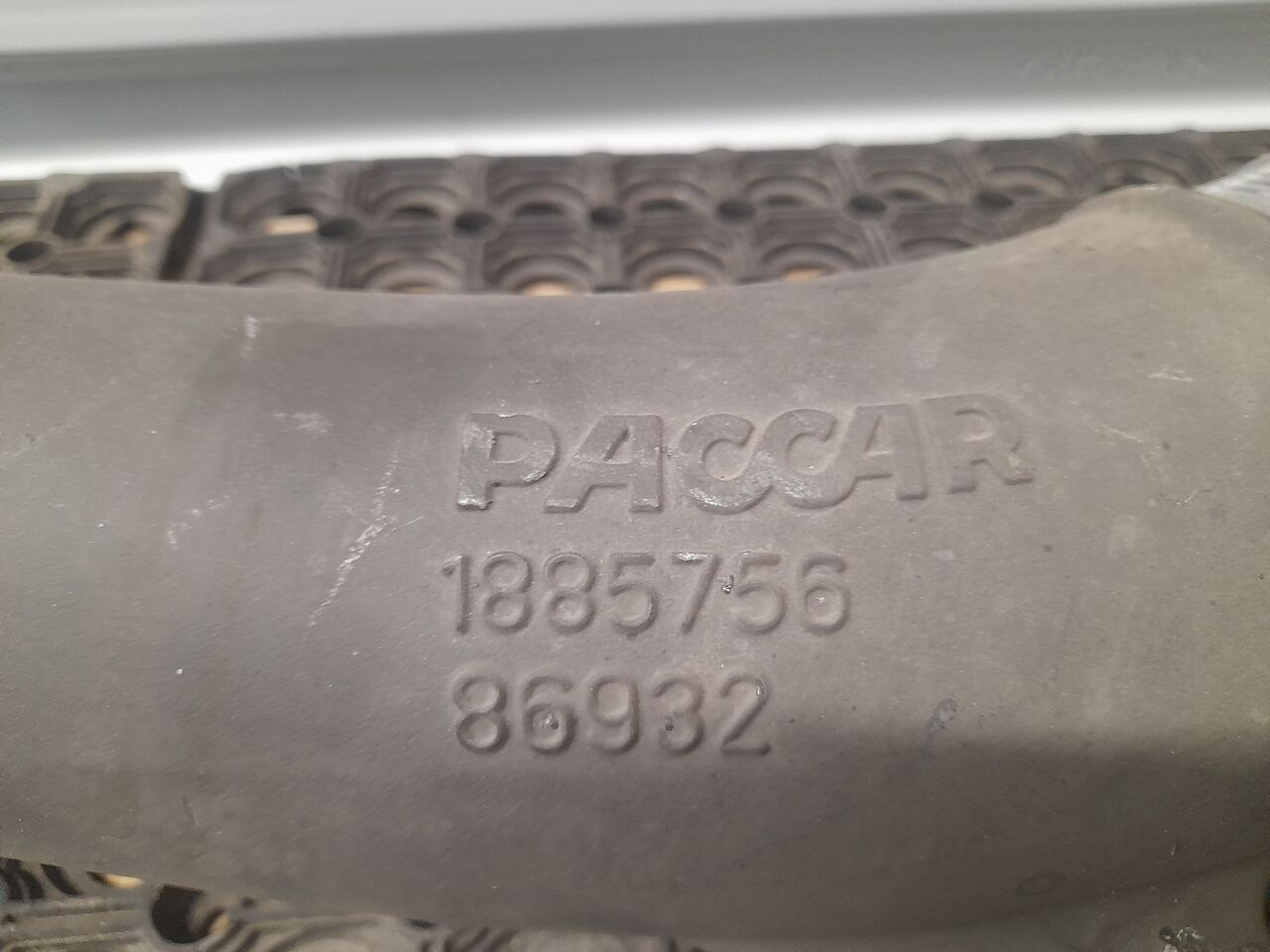 DAF XF 106 1885756 DAF 1885756 truck - Sistema de arrefecimento por Camião: foto 2 DAF XF 106 1885756 DAF 1885756 truck - Sistema de arrefecimento por Camião: foto 2
