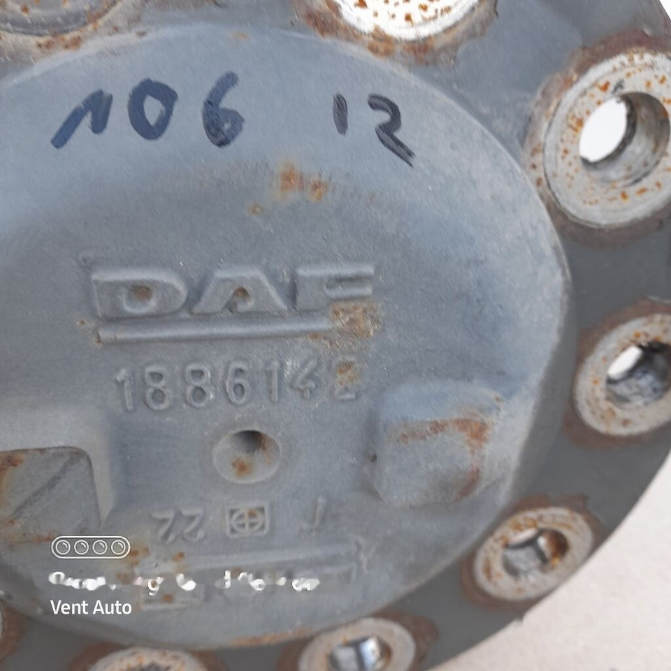 DAF XF 106 1886142 DAF 1886142 truck - Semi eixo por Camião: foto 2 DAF XF 106 1886142 DAF 1886142 truck - Semi eixo por Camião: foto 2