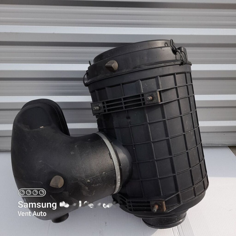 DAF XF 106 1899666 / 2144995 truck - Tubo de admissão por Camião: foto 4 DAF XF 106 1899666 / 2144995 truck - Tubo de admissão por Camião: foto 4