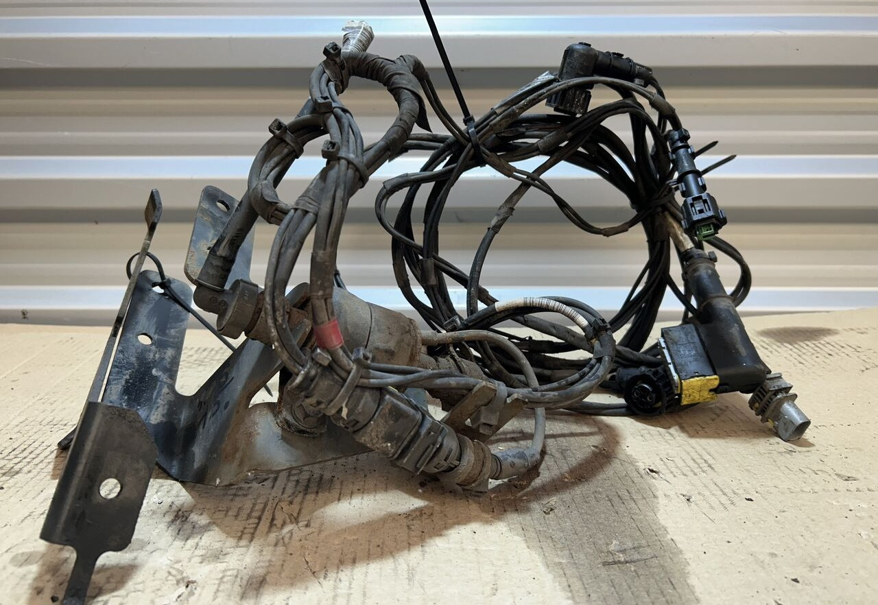 DAF XF 106 2020457 DAF XF 106 truck - Cables/ Wire harness por Camião: foto 1 DAF XF 106 2020457 DAF XF 106 truck - Cables/ Wire harness por Camião: foto 1