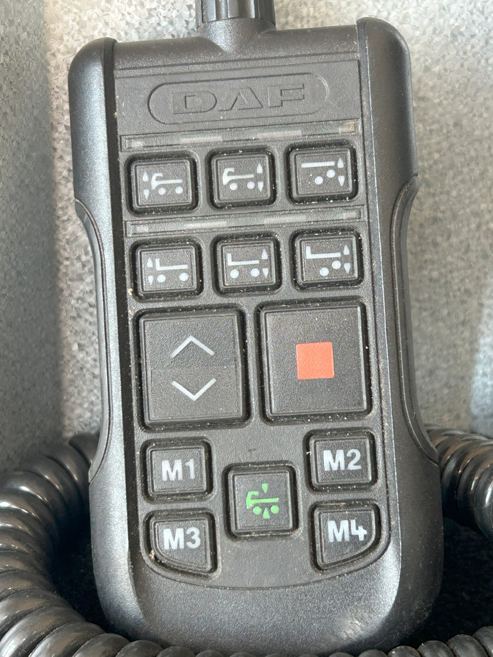 DAF XF 106 SUSPENSION AIRBAG REMOTE CONTROL - Suspensão por Camião: foto 2 DAF XF 106 SUSPENSION AIRBAG REMOTE CONTROL - Suspensão por Camião: foto 2