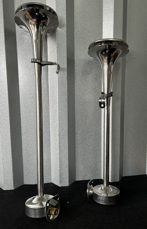 FIAMM 2 TRUMPETS, SHORT + LONG + ASSEMBLY KIT FIAMM, ORIGINAL FOR MERCEDES ACTROS MP5 - Peça universal: foto 4 FIAMM 2 TRUMPETS, SHORT + LONG + ASSEMBLY KIT FIAMM, ORIGINAL FOR MERCEDES ACTROS MP5 - Peça universal: foto 4