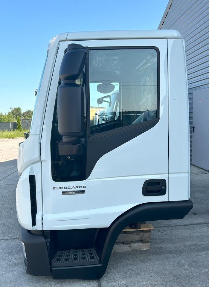 IVECO Eurocargo 75 DAY cabine Fahrerhaus Cab 2025 - Cabine por Automóvel: foto 4 IVECO Eurocargo 75 DAY cabine Fahrerhaus Cab 2025 - Cabine por Automóvel: foto 4