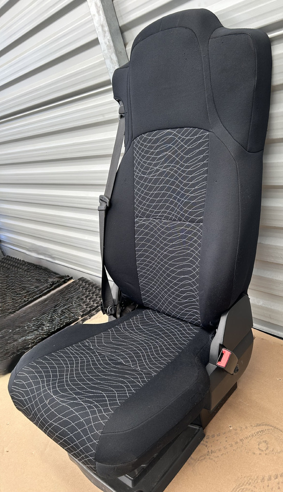 MERCEDES ACTROS MP4 PASSENGER SEAT - Banco: foto 5 MERCEDES ACTROS MP4 PASSENGER SEAT - Banco: foto 5