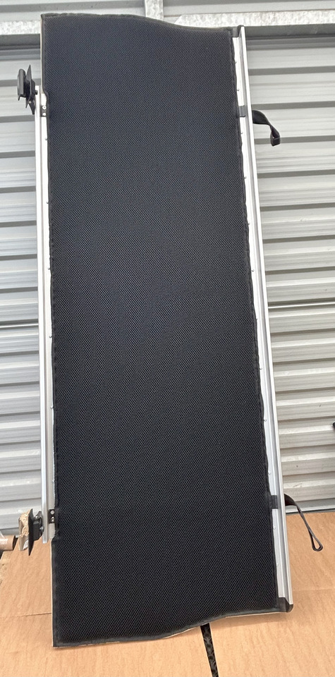 MERCEDES ACTROS MP4 UPPER BED COUCH WITH MATTRESS PREMIUM COMFORT - Peça universal: foto 5 MERCEDES ACTROS MP4 UPPER BED COUCH WITH MATTRESS PREMIUM COMFORT - Peça universal: foto 5