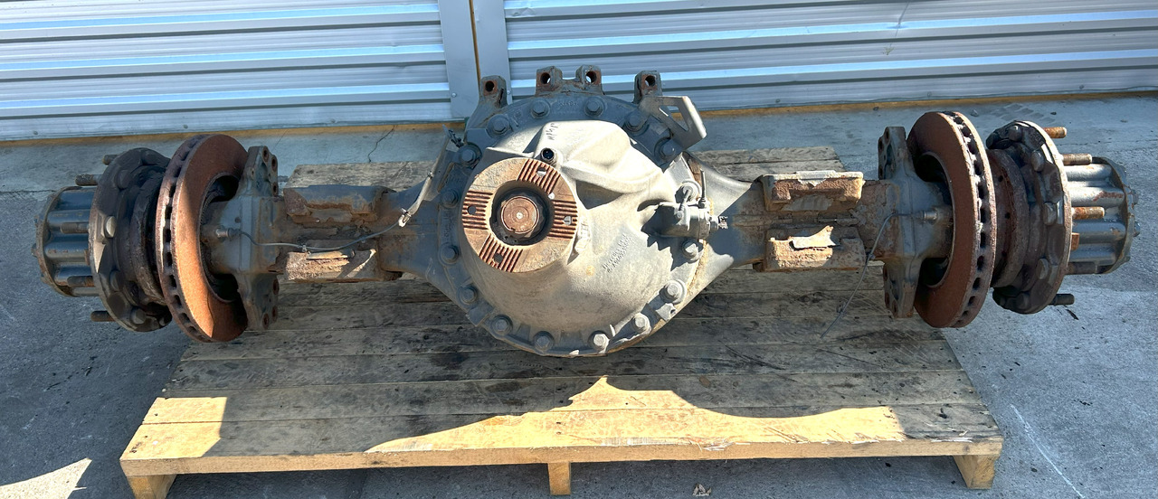 MERCEDES AXLE + HUBS R440-13,0 2,733 ACTROS MP4 - Eixo traseiro: foto 1 MERCEDES AXLE + HUBS R440-13,0 2,733 ACTROS MP4 - Eixo traseiro: foto 1