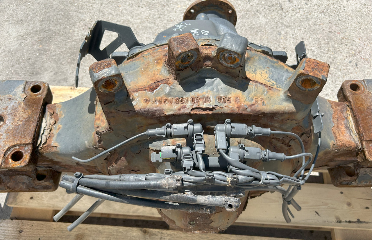 Eixo traseiro por Camião MERCEDES-BENZ REAR AXLE + HUBS ACTROS MP4 R440-13 2,846: foto 6 Eixo traseiro por Camião MERCEDES-BENZ REAR AXLE + HUBS ACTROS MP4 R440-13 2,846: foto 6
