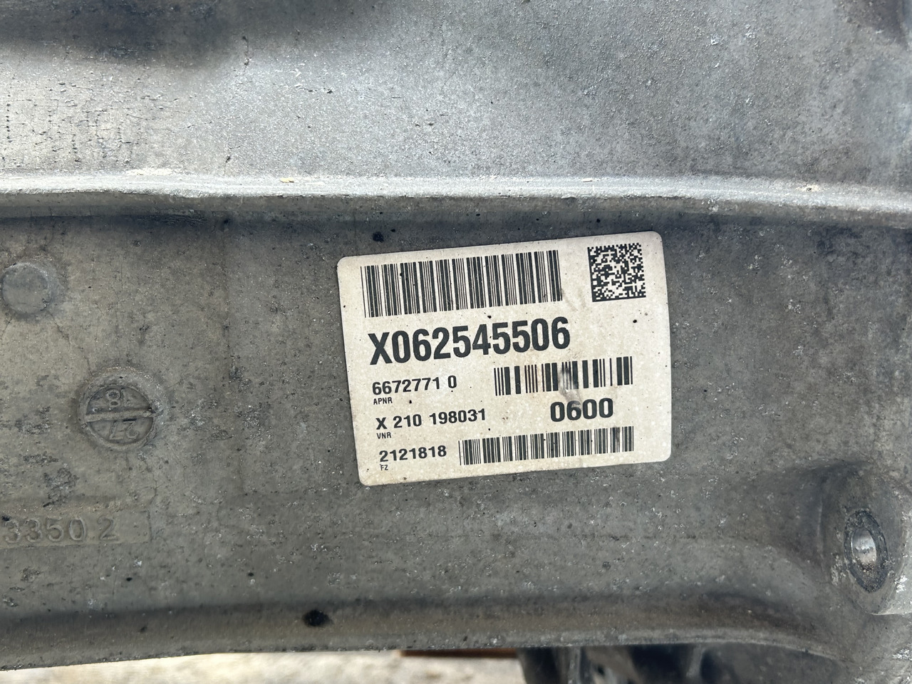 MERCEDES GEARBOX G211-12 WITH RETARDER - Caixa de velocidade: foto 2 MERCEDES GEARBOX G211-12 WITH RETARDER - Caixa de velocidade: foto 2