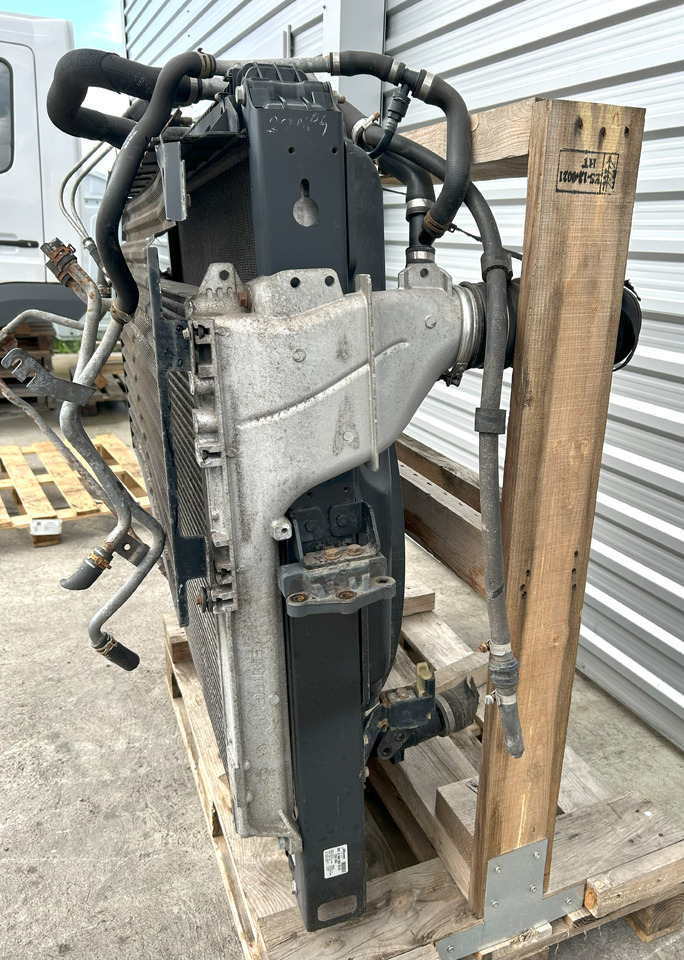 Mercedes ACTROS MP4 COOLERS SET - Radiador: foto 3 Mercedes ACTROS MP4 COOLERS SET - Radiador: foto 3