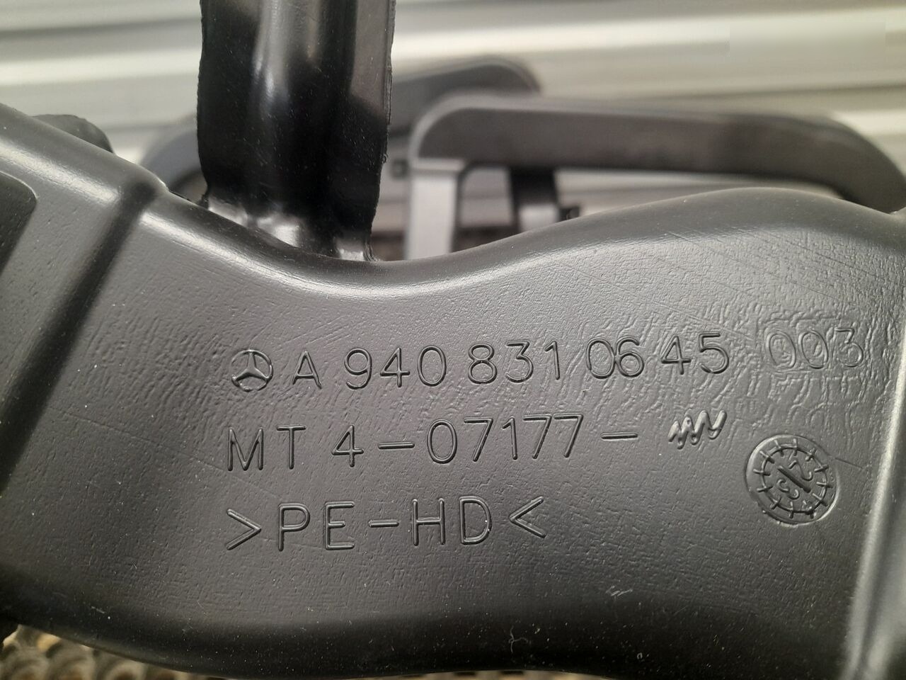 Mercedes-Benz ATEGO 2023 - Tubo de admissão por Camião: foto 2 Mercedes-Benz ATEGO 2023 - Tubo de admissão por Camião: foto 2