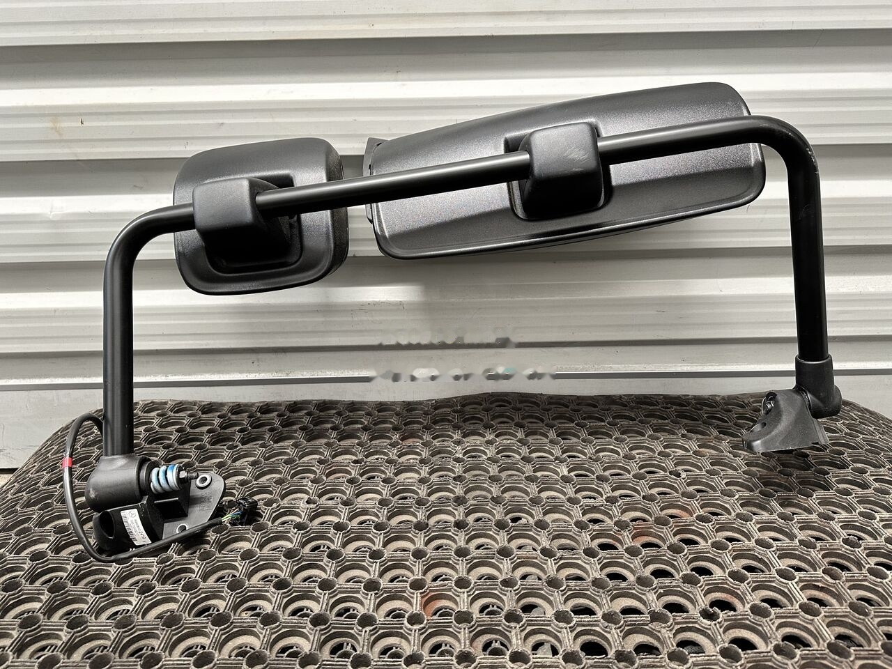 Mercedes-Benz ATEGO A9408102419 Mercedes-Benz truck - Espelho retrovisor por Camião: foto 2 Mercedes-Benz ATEGO A9408102419 Mercedes-Benz truck - Espelho retrovisor por Camião: foto 2