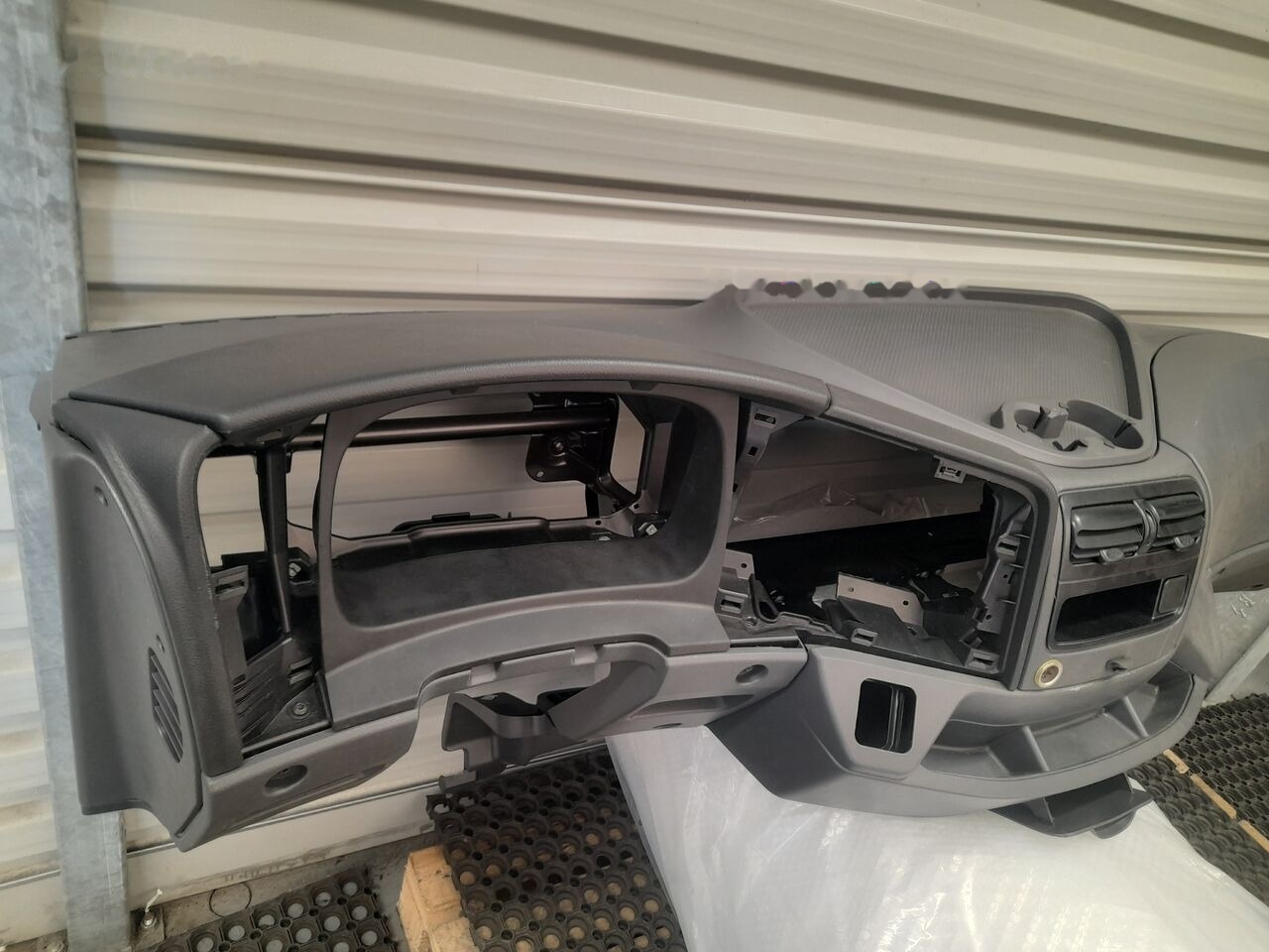 Mercedes-Benz MERCEDES ATEGO 2023 - Painel de instrumentos por Camião: foto 3 Mercedes-Benz MERCEDES ATEGO 2023 - Painel de instrumentos por Camião: foto 3