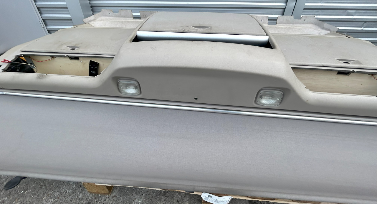 Peça de reposição DAF XF 106 480 UPPER COCKPIT STORAGE SHELVES SHELF STORAGE CONSOLE BOARD SUPER SPACE CAB: foto 9