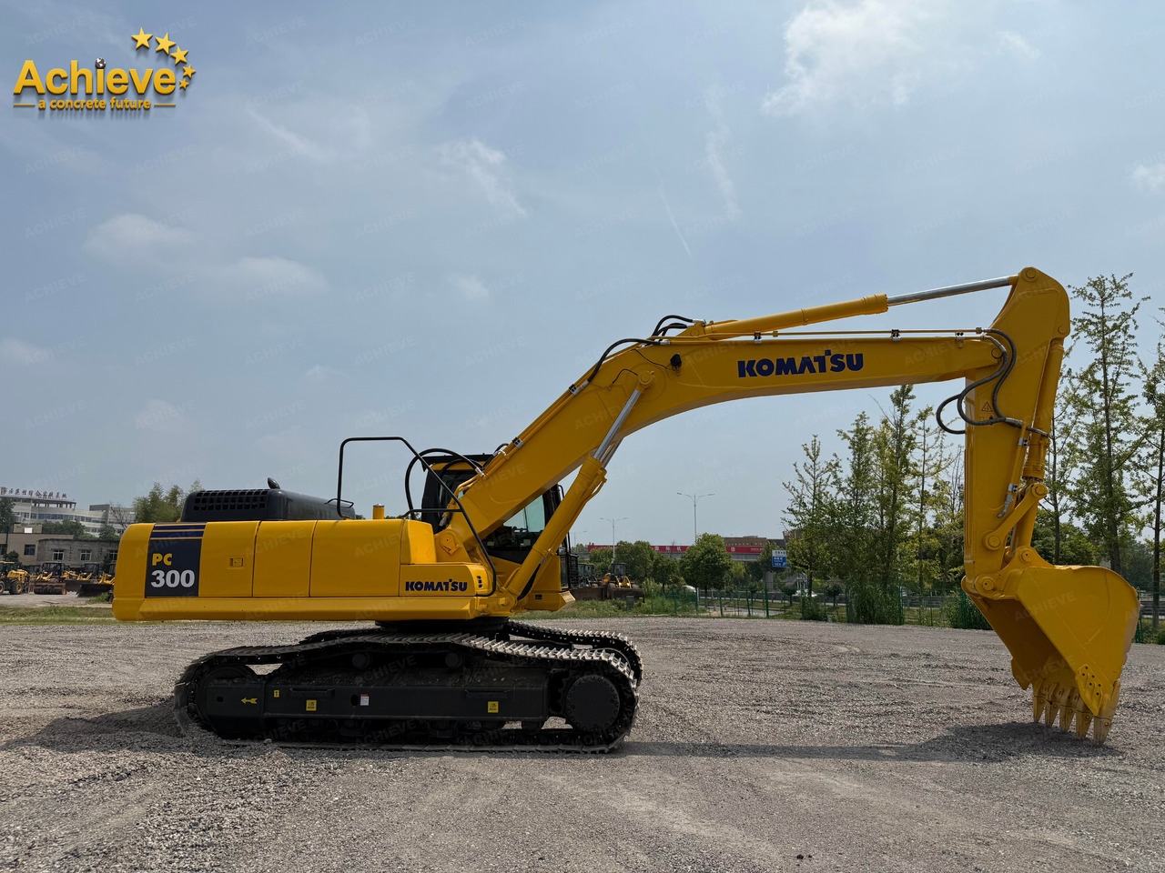 Komatsu hydraulic excavator PC300-8M0 187 /1950KW/rpm 1.4-2.0m³ 32000kg Remanufactured【ACHIEVE】 TOP CONDITION!!! - Escavadora de rastos: foto 5 Komatsu hydraulic excavator PC300-8M0 187 /1950KW/rpm 1.4-2.0m³ 32000kg Remanufactured【ACHIEVE】 TOP CONDITION!!! - Escavadora de rastos: foto 5