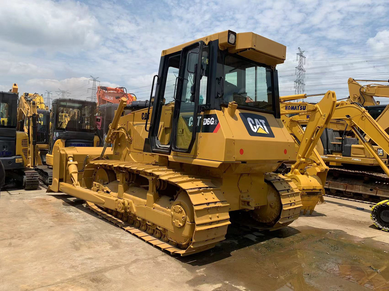 Caterpillar Bulldozer Used Condition CAT D6G, D6G2 Cheap Price - Buldôzer: foto 2 Caterpillar Bulldozer Used Condition CAT D6G, D6G2 Cheap Price - Buldôzer: foto 2