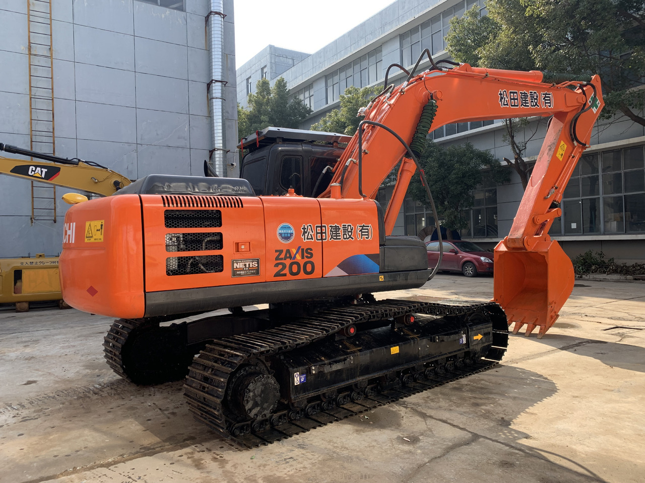 Hitachi Excavator Zaxis 200, 210, 240 Made in Japan - Escavadora de rastos: foto 1 Hitachi Excavator Zaxis 200, 210, 240 Made in Japan - Escavadora de rastos: foto 1