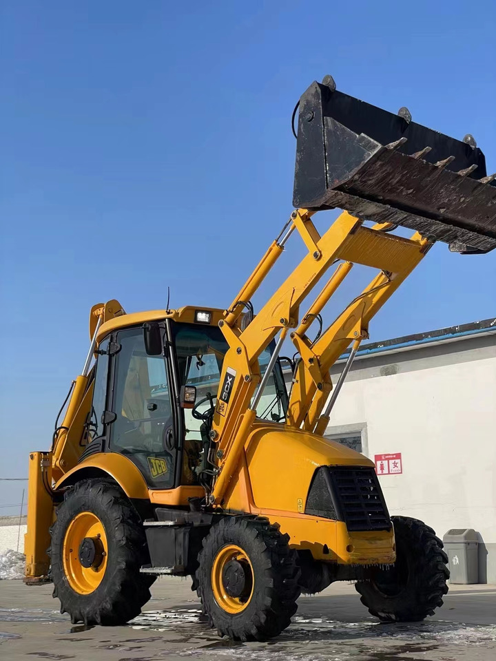 JCB 3CX Used Backhoe Loader with Hammer - Retroescavadeira: foto 4 JCB 3CX Used Backhoe Loader with Hammer - Retroescavadeira: foto 4