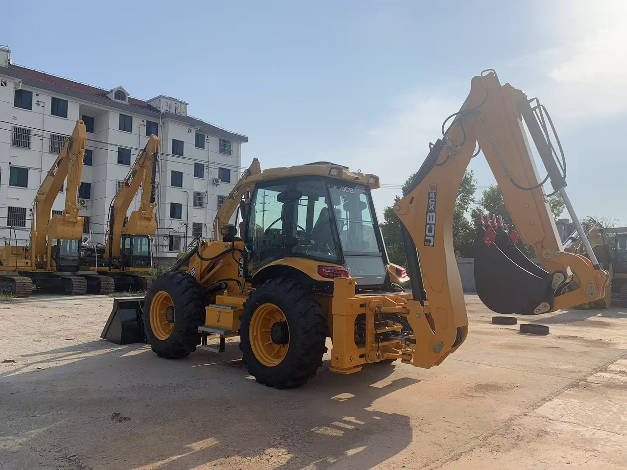 JCB 4x4 Backhoe Loader 4CX, 3CX Brand New Condition - Retroescavadeira: foto 3 JCB 4x4 Backhoe Loader 4CX, 3CX Brand New Condition - Retroescavadeira: foto 3