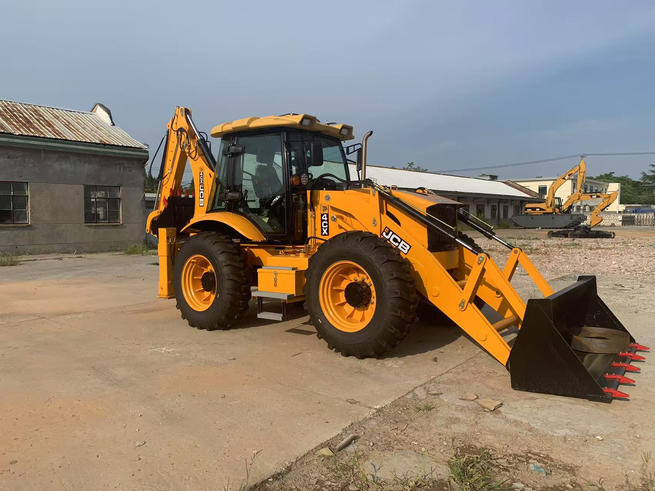 JCB 4x4 Backhoe Loader 4CX, 3CX Brand New Condition - Retroescavadeira: foto 5 JCB 4x4 Backhoe Loader 4CX, 3CX Brand New Condition - Retroescavadeira: foto 5