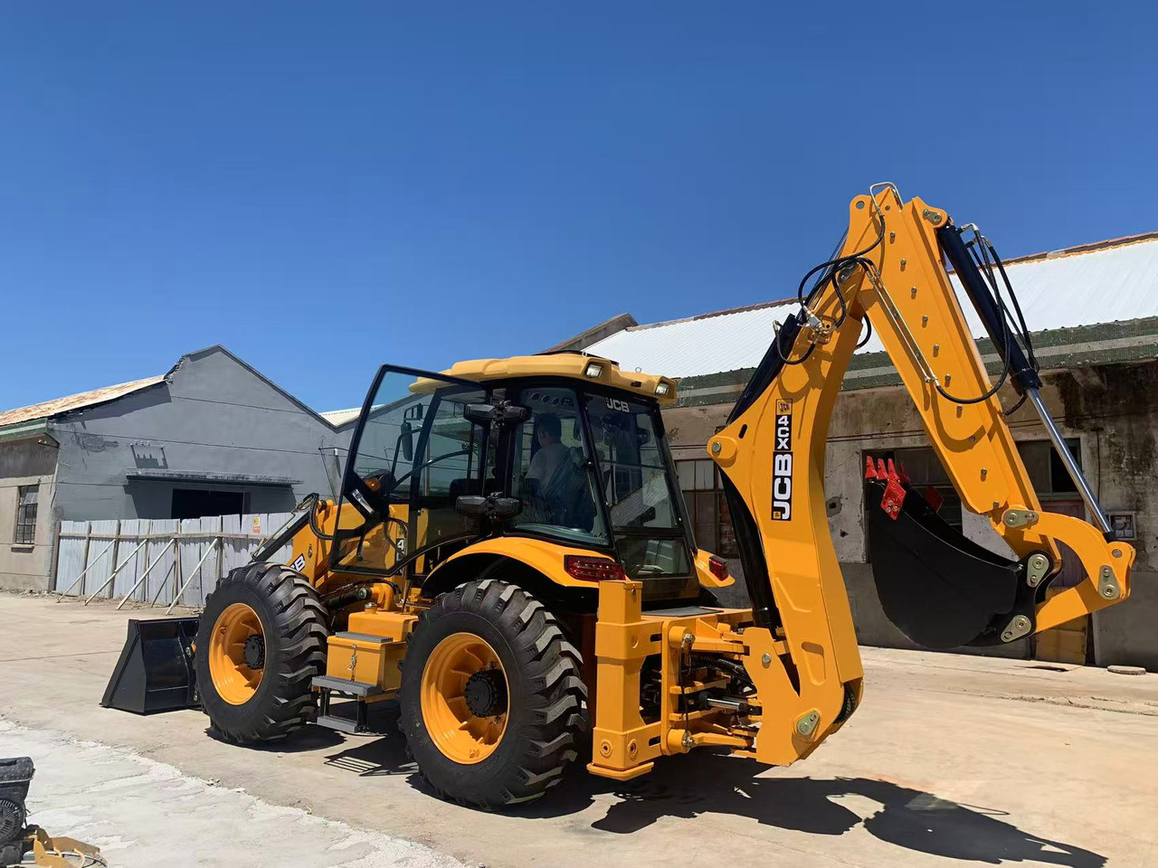 JCB Backhoe Loader 4CX, 4DX Good Price on Sale - Retroescavadeira: foto 3 JCB Backhoe Loader 4CX, 4DX Good Price on Sale - Retroescavadeira: foto 3
