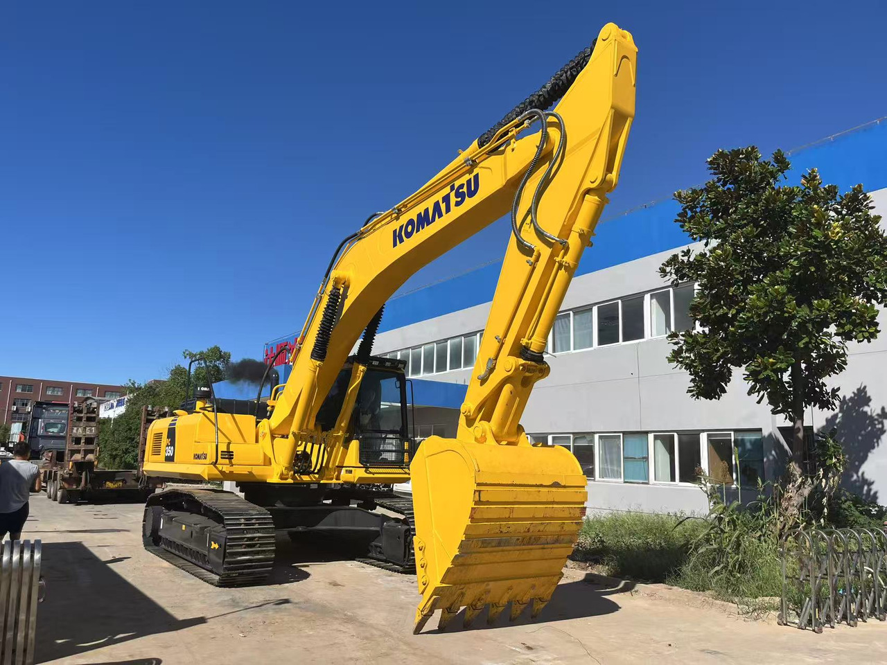 Komatsu PC350 Secondhand Big Excavator 35 ton Capacity - Escavadora de rastos: foto 4 Komatsu PC350 Secondhand Big Excavator 35 ton Capacity - Escavadora de rastos: foto 4