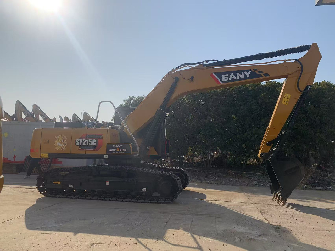SANY Used Excavator SANY SY215C 1.0m³ Bucket 118kW Rated Power - Escavadora de rastos: foto 4 SANY Used Excavator SANY SY215C 1.0m³ Bucket 118kW Rated Power - Escavadora de rastos: foto 4