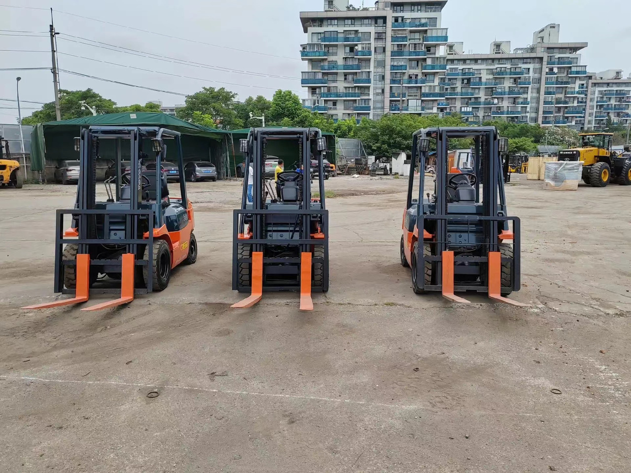 Toyota 3 ton Forklift FD30 with Free Lift, Side Shifter, Clamp - Empilhadeira a diesel: foto 4 Toyota 3 ton Forklift FD30 with Free Lift, Side Shifter, Clamp - Empilhadeira a diesel: foto 4