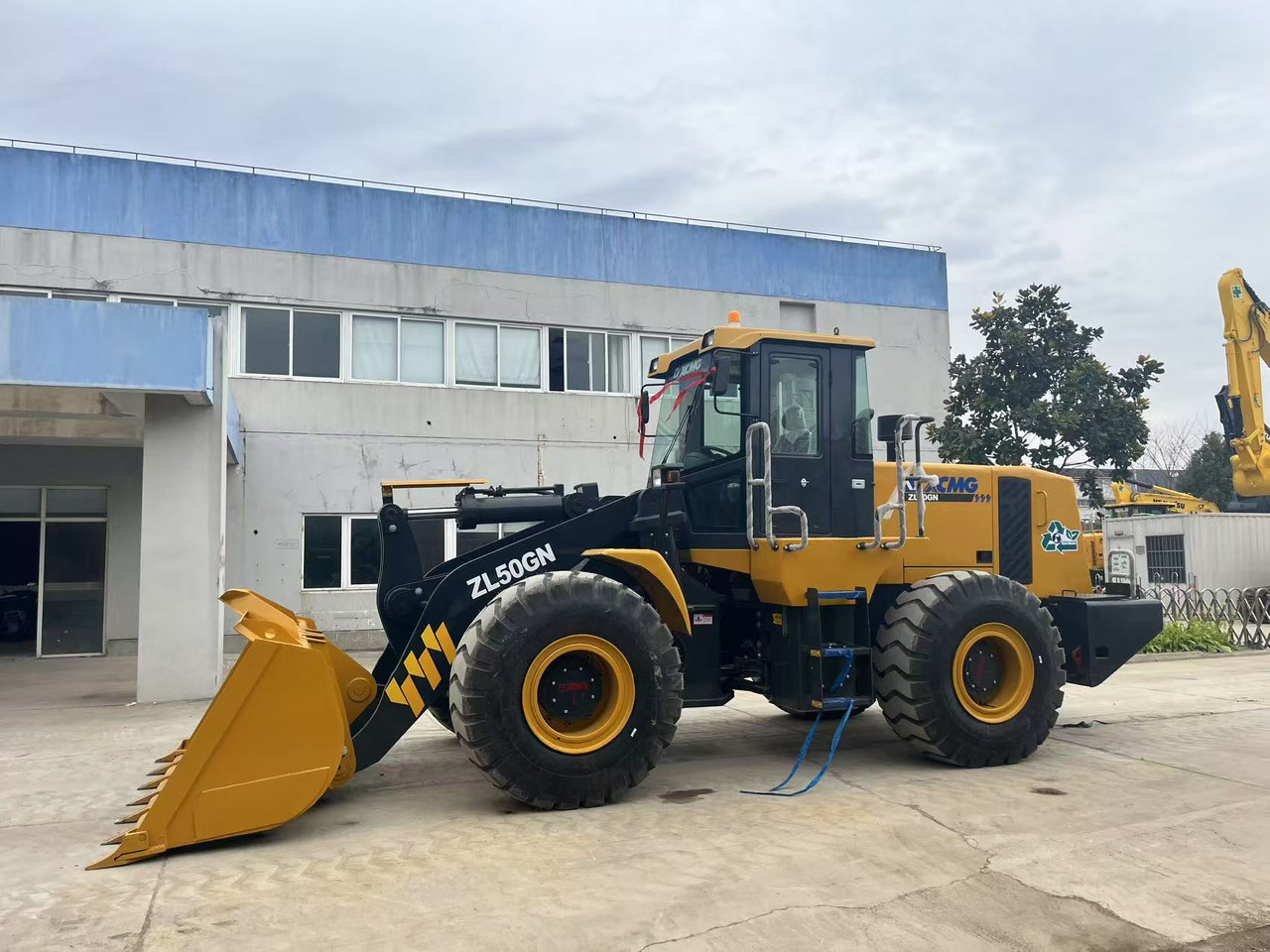 XCMG Used Wheel Loader 5Ton XCMG ZL50GN for Sale from CHINA - Pá carregadora de rodas: foto 1 XCMG Used Wheel Loader 5Ton XCMG ZL50GN for Sale from CHINA - Pá carregadora de rodas: foto 1