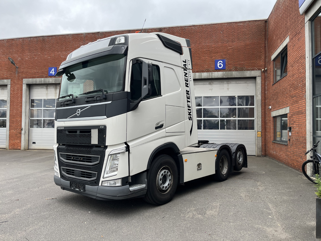 Volvo FH 500TC 6x2 - Tractor: foto 2 Volvo FH 500TC 6x2 - Tractor: foto 2
