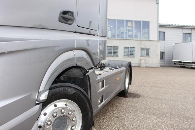 Mercedes-Benz Actros 1853LS HYDRAULIK - Tractor: foto 3 Mercedes-Benz Actros 1853LS HYDRAULIK - Tractor: foto 3