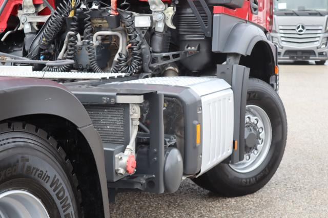 Mercedes-Benz Arocs 1853 HAD 4X2 / 4X4 LS - Tractor: foto 5 Mercedes-Benz Arocs 1853 HAD 4X2 / 4X4 LS - Tractor: foto 5