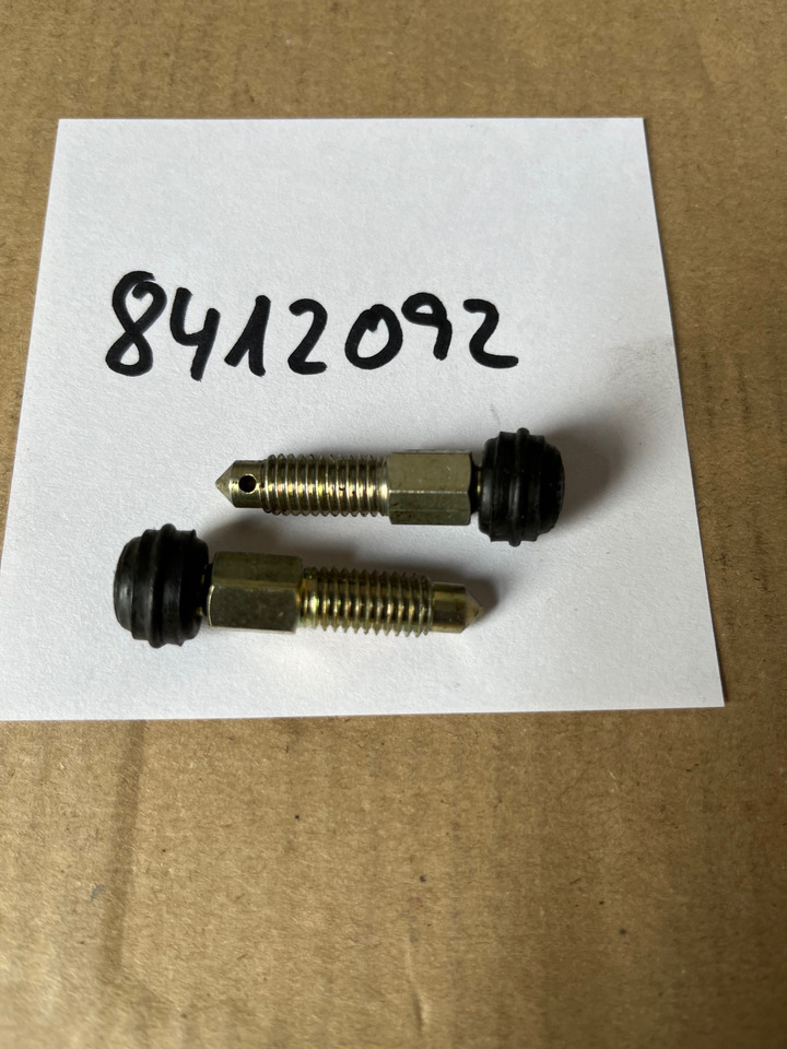 O&K CNH Valve 8412092 - Peça de reposição por Máquina de construção: foto 1 O&K CNH Valve 8412092 - Peça de reposição por Máquina de construção: foto 1